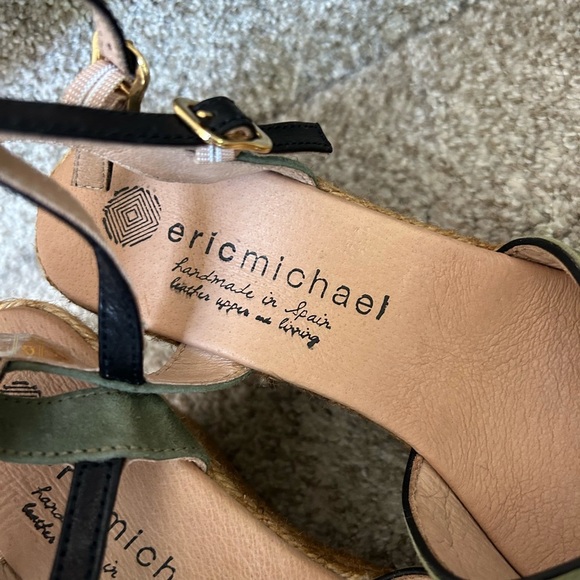 NWOT Eric Michael espadrille wedge. Olive green leather peep toe. Made in Spain. - Picture 6 of 11